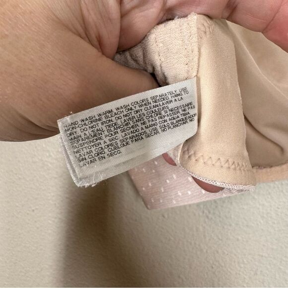 Wacoal Back Appeal Underwire Bra Neutral Cream Blush Pink Size 36D 855303 - Picture 6 of 7